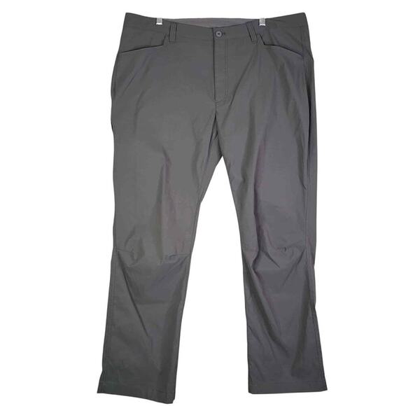 Eddie Bauer Pants Men’s Size 40x30 Gray Straight Leg Flat Front Nylon Hike 40 - Picture 2 of 11